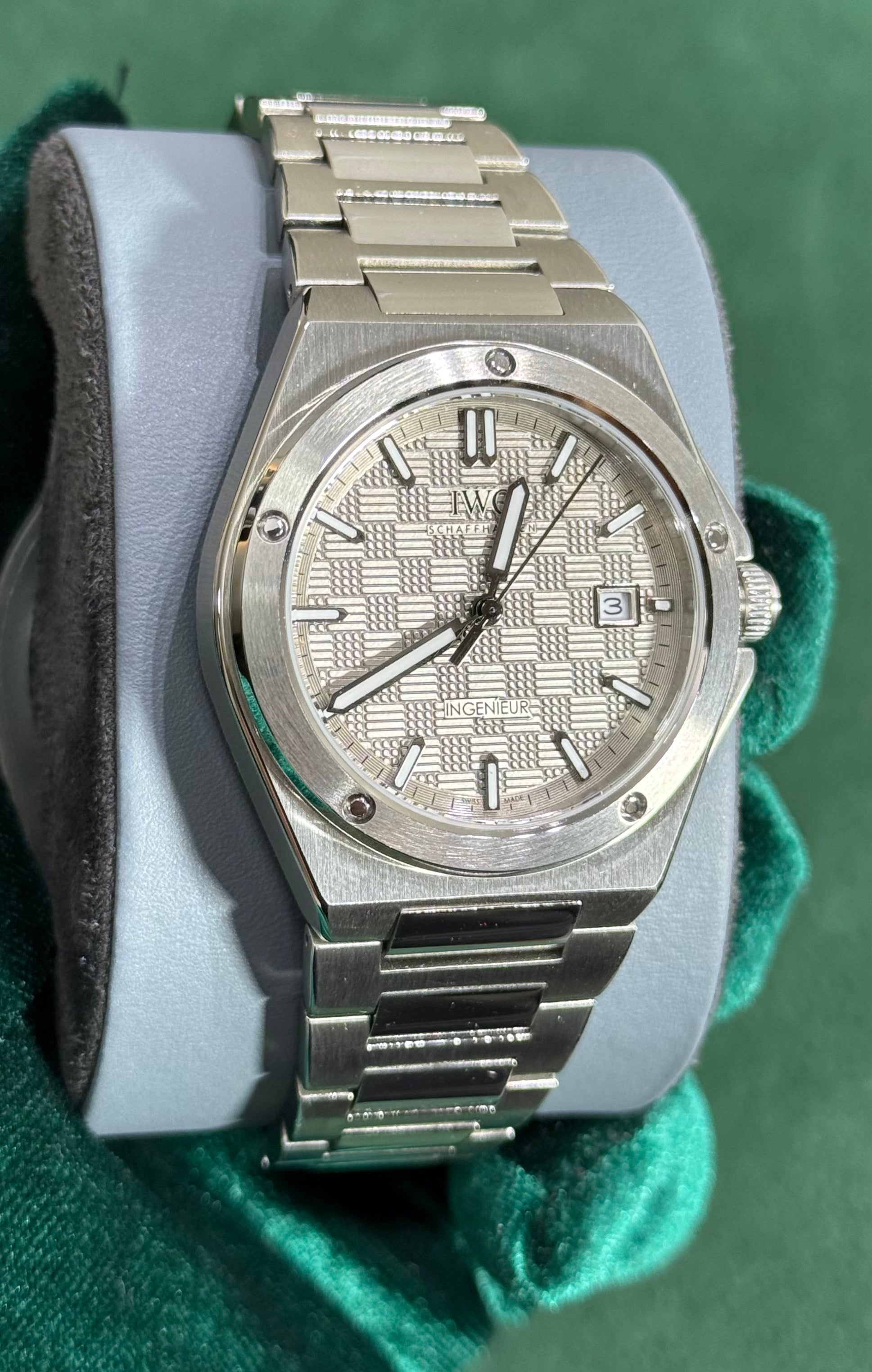 IWC - Ingenieur Automatic 40