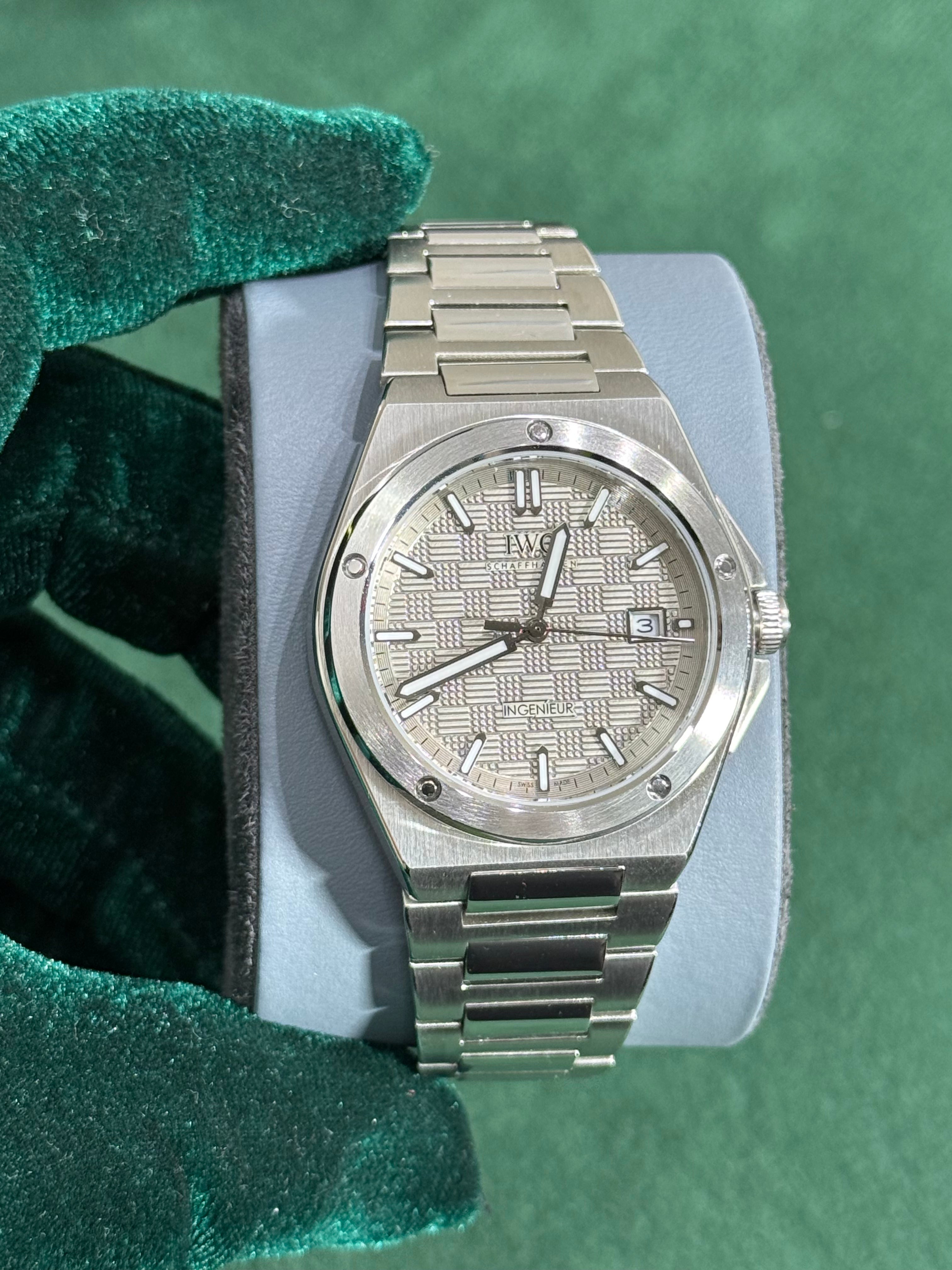 IWC - Ingenieur Automatic 40