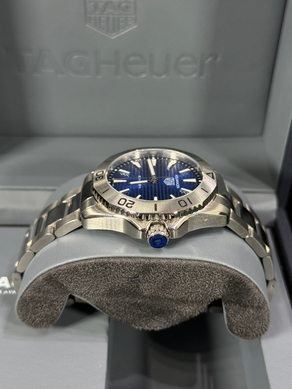 Tag Heuer - Aquaracer Professional 200