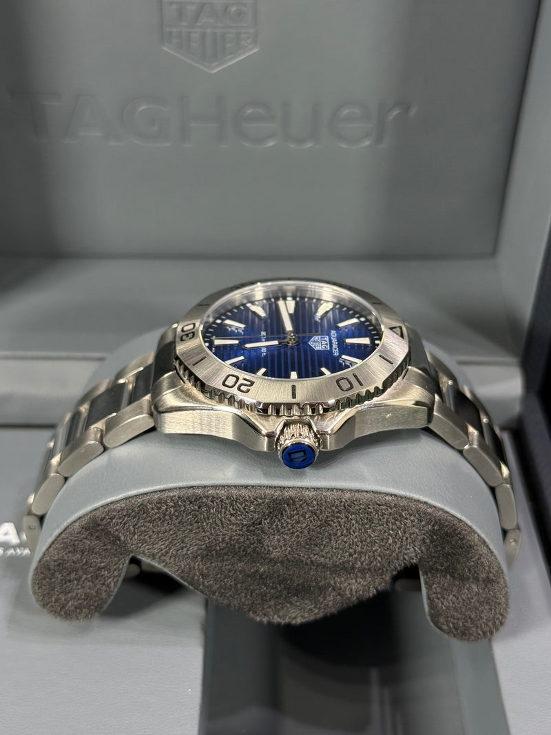 Tag Heuer - Aquaracer Professional 200