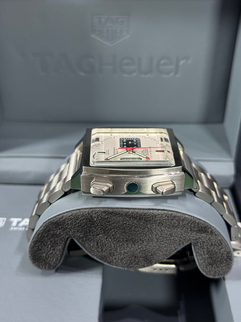 TAG Heuer - Monaco Titan