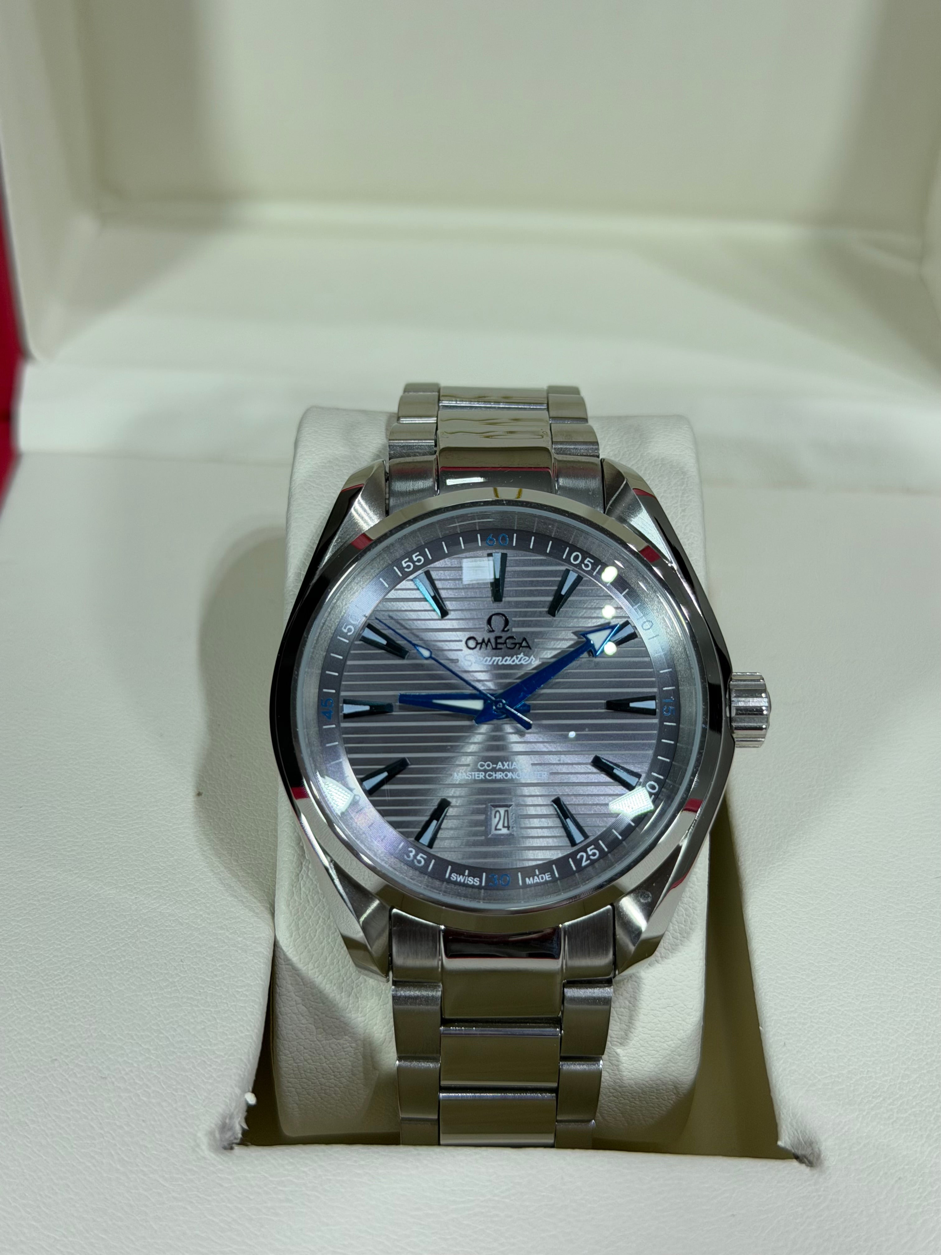 OMEGA - Seamaster Aqua Terra / Prateado
