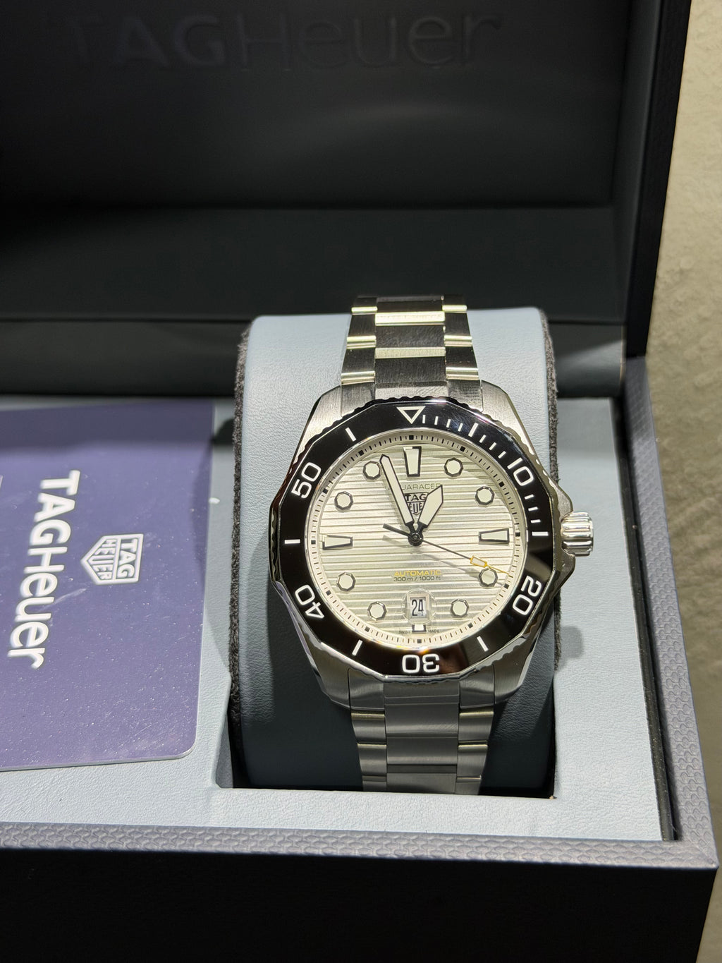 TAG Heuer - Aquaracer Professional 300