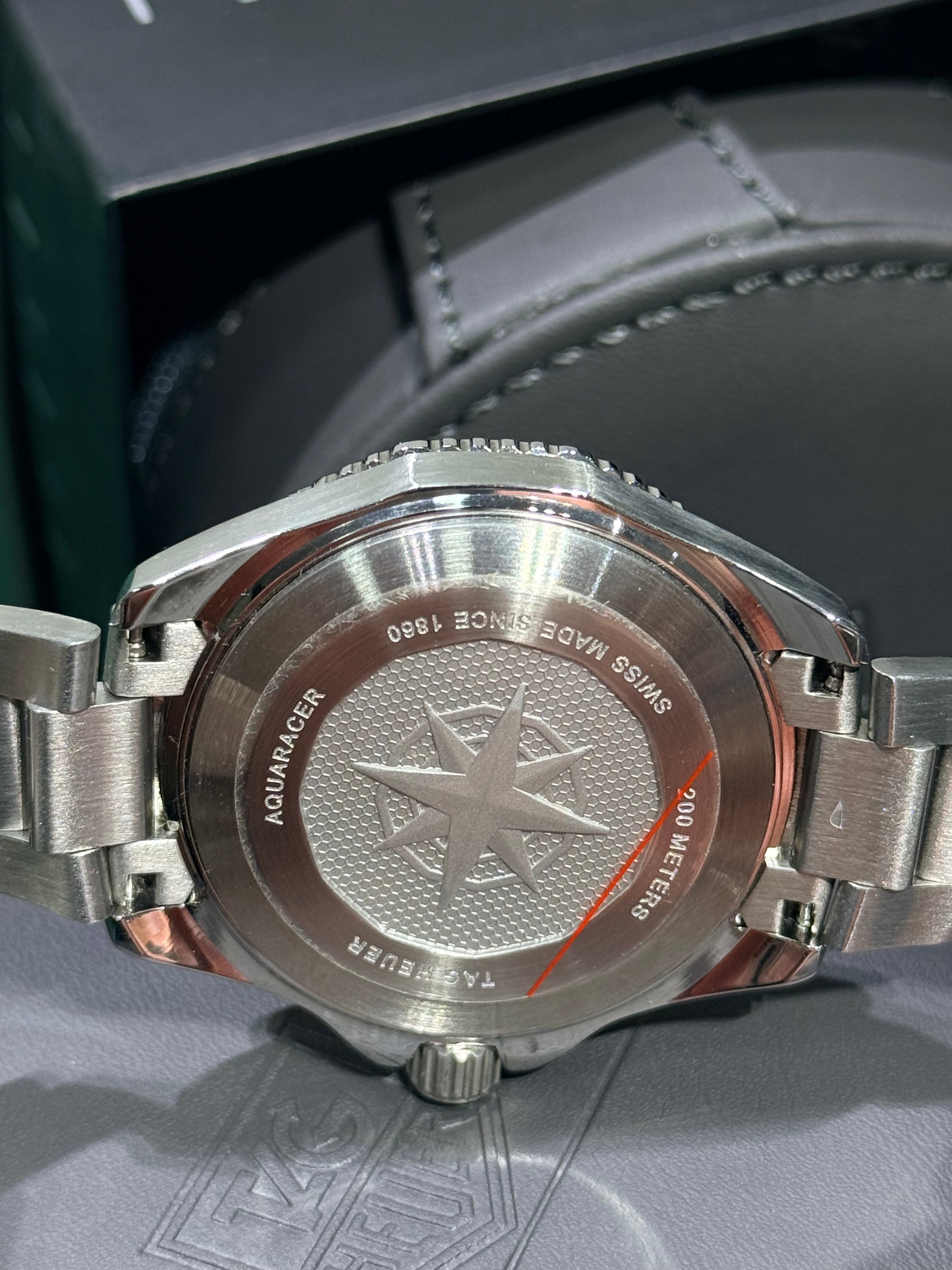 TAG Heuer - Aquaracer Professional 200