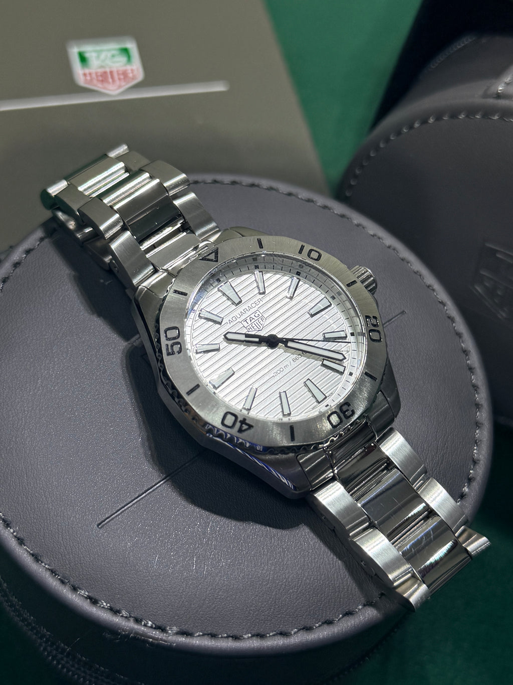 TAG Heuer - Aquaracer Professional 200