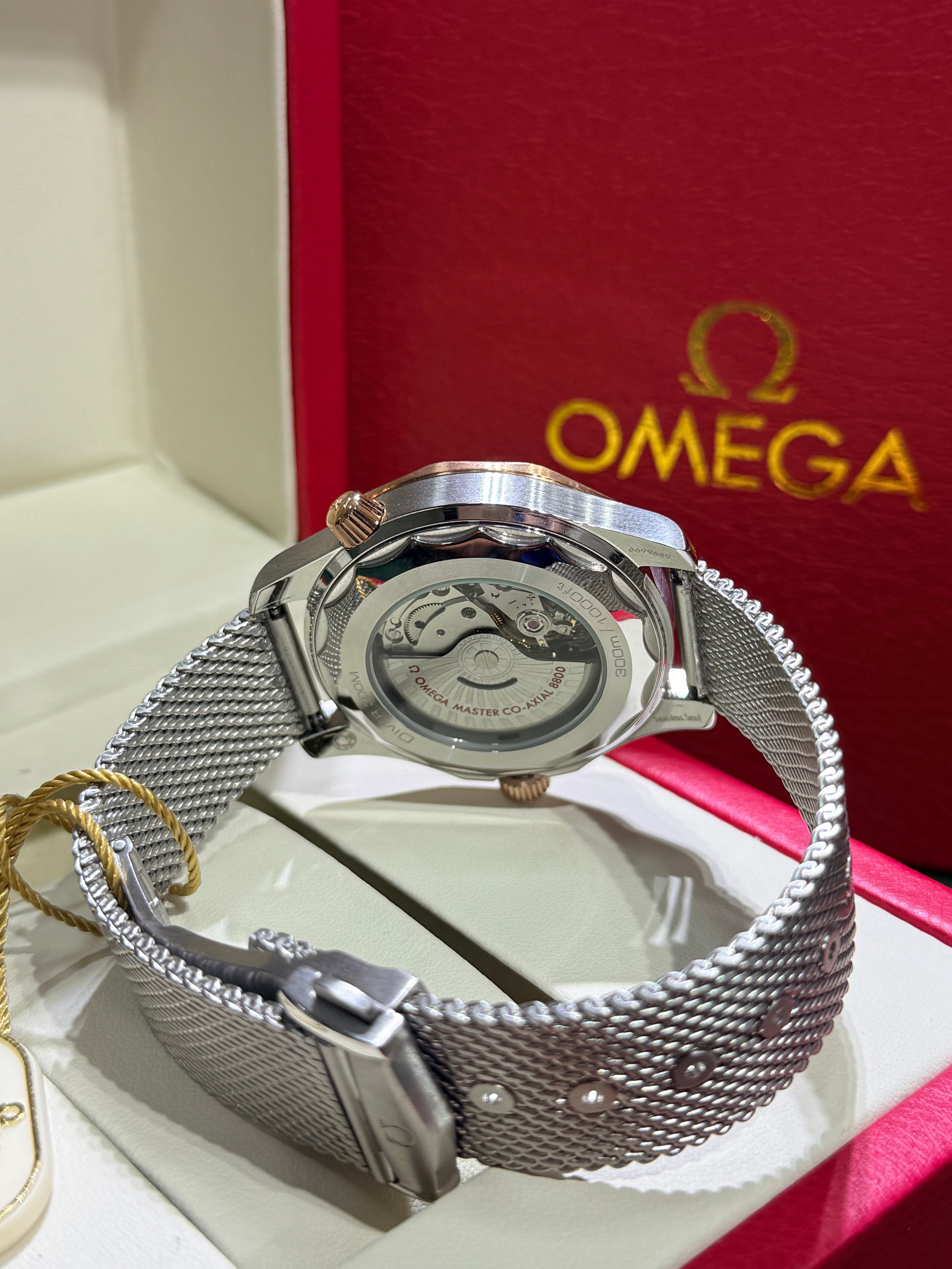 Omega - Seamaster Diver 300M