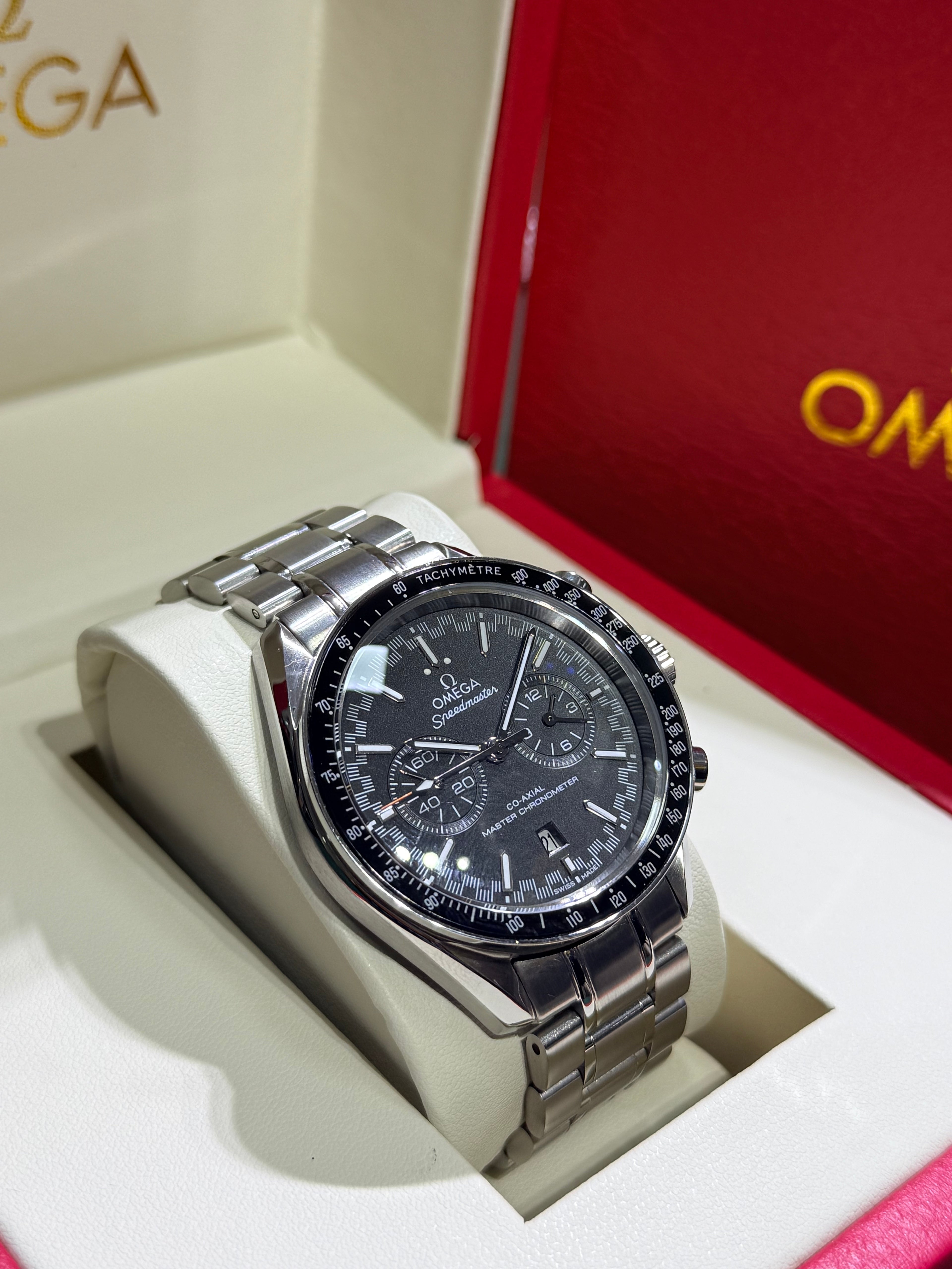 Omega - Speedmaster Racing