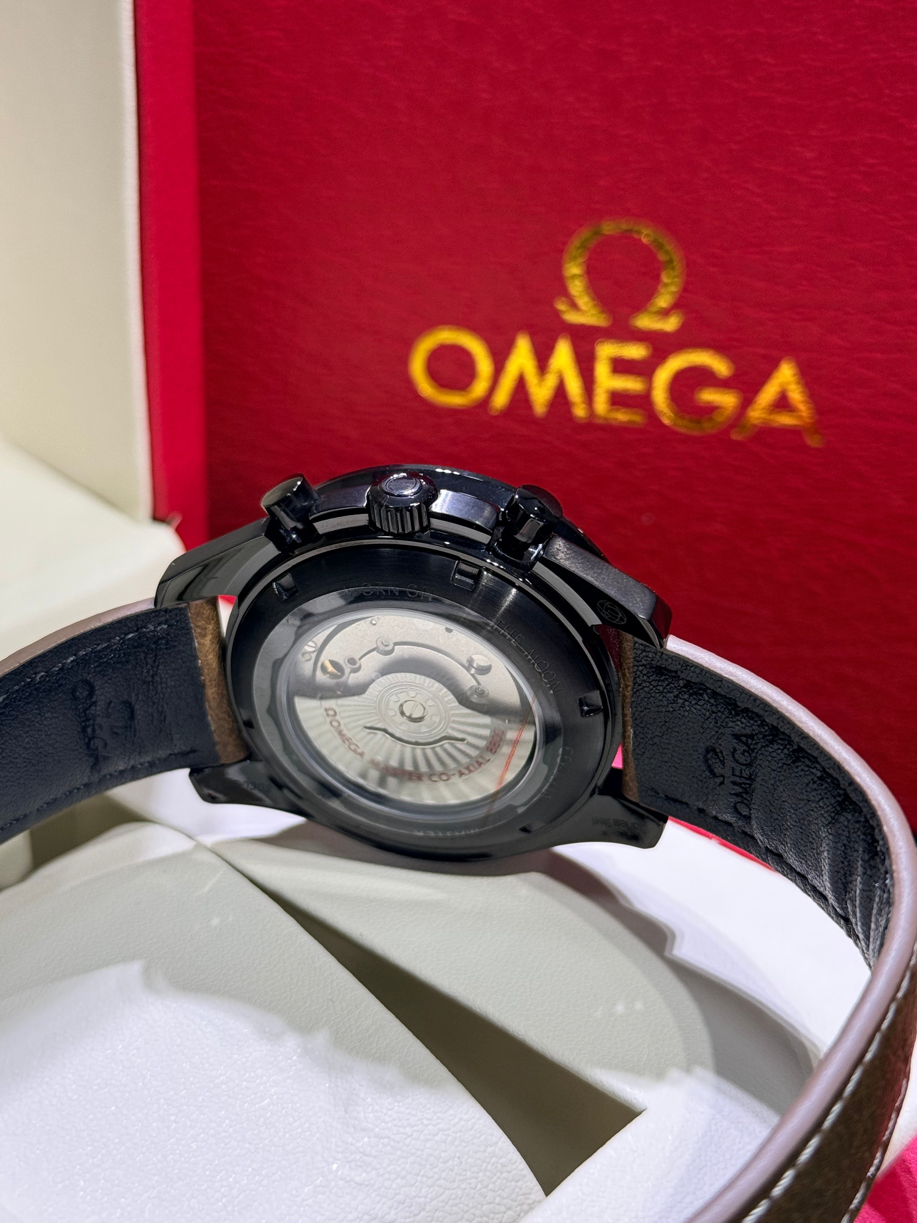 Omega - Speedmaster Dark Side of The Moon