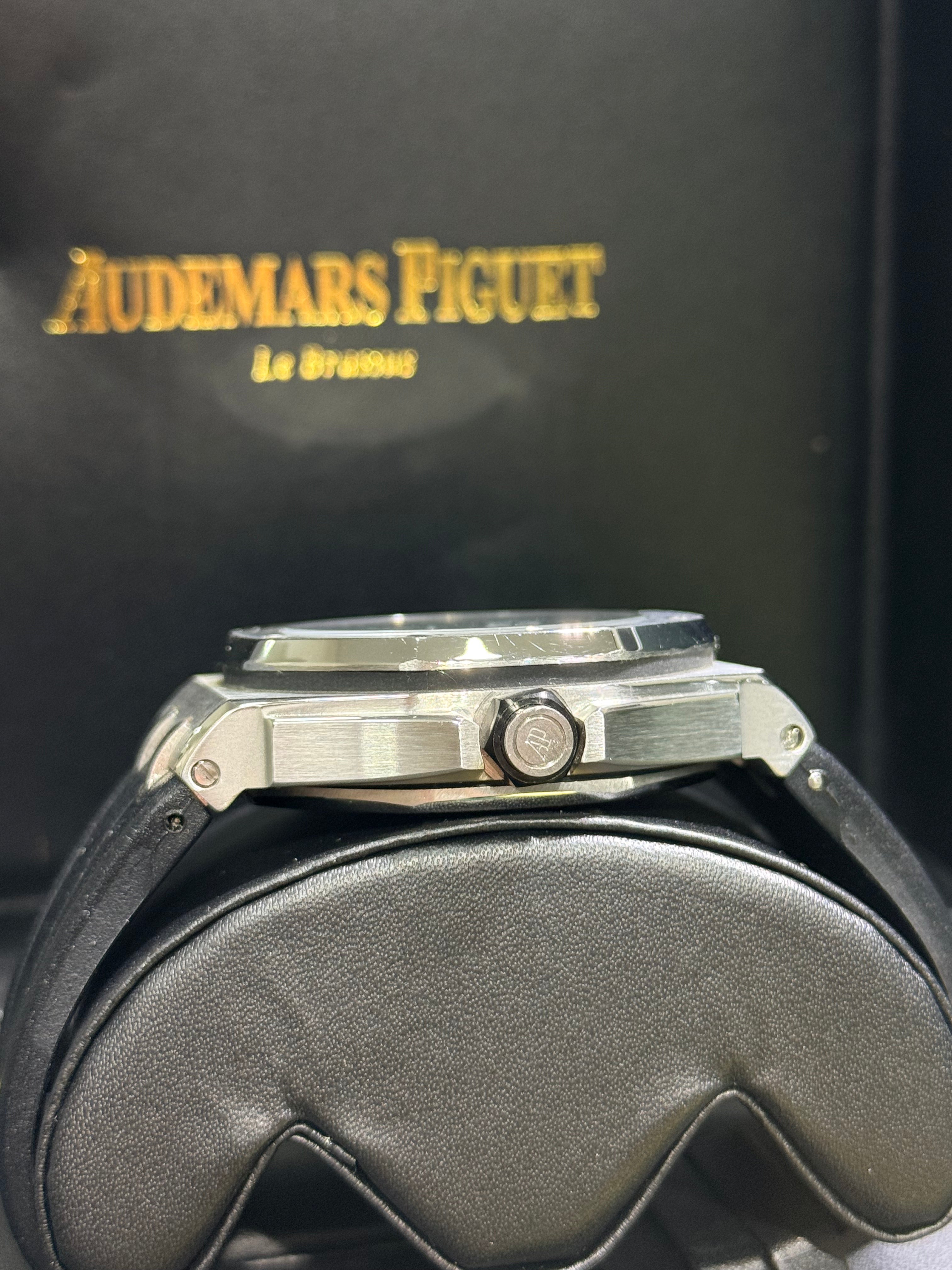 Audemars Piguet - Royal Oak Offshore Diver