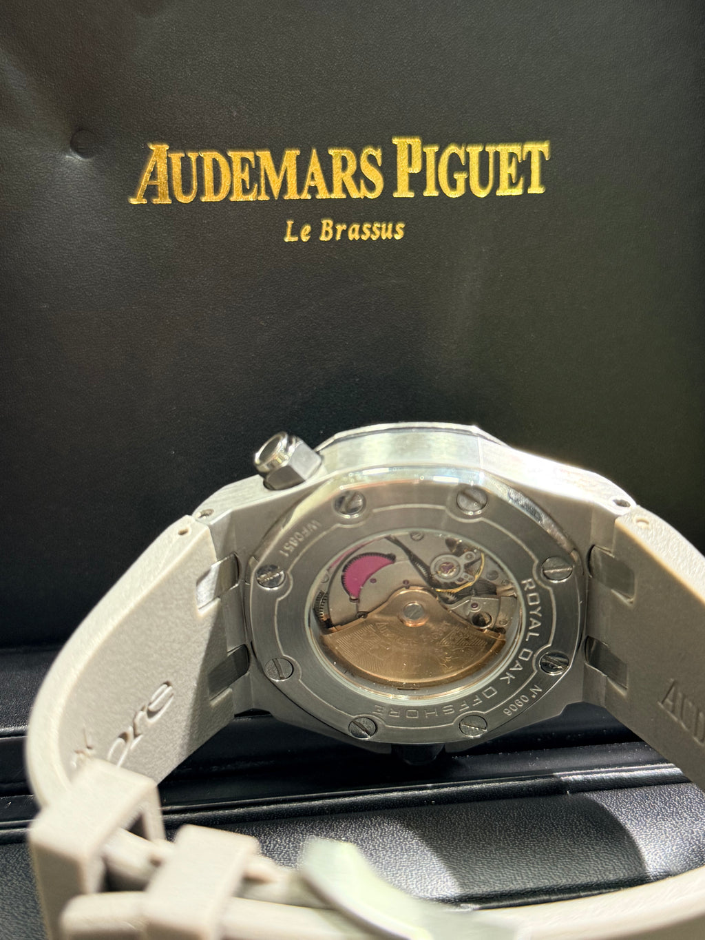 Audemars Piguet - Royal Oak Offshore Diver / Cinza