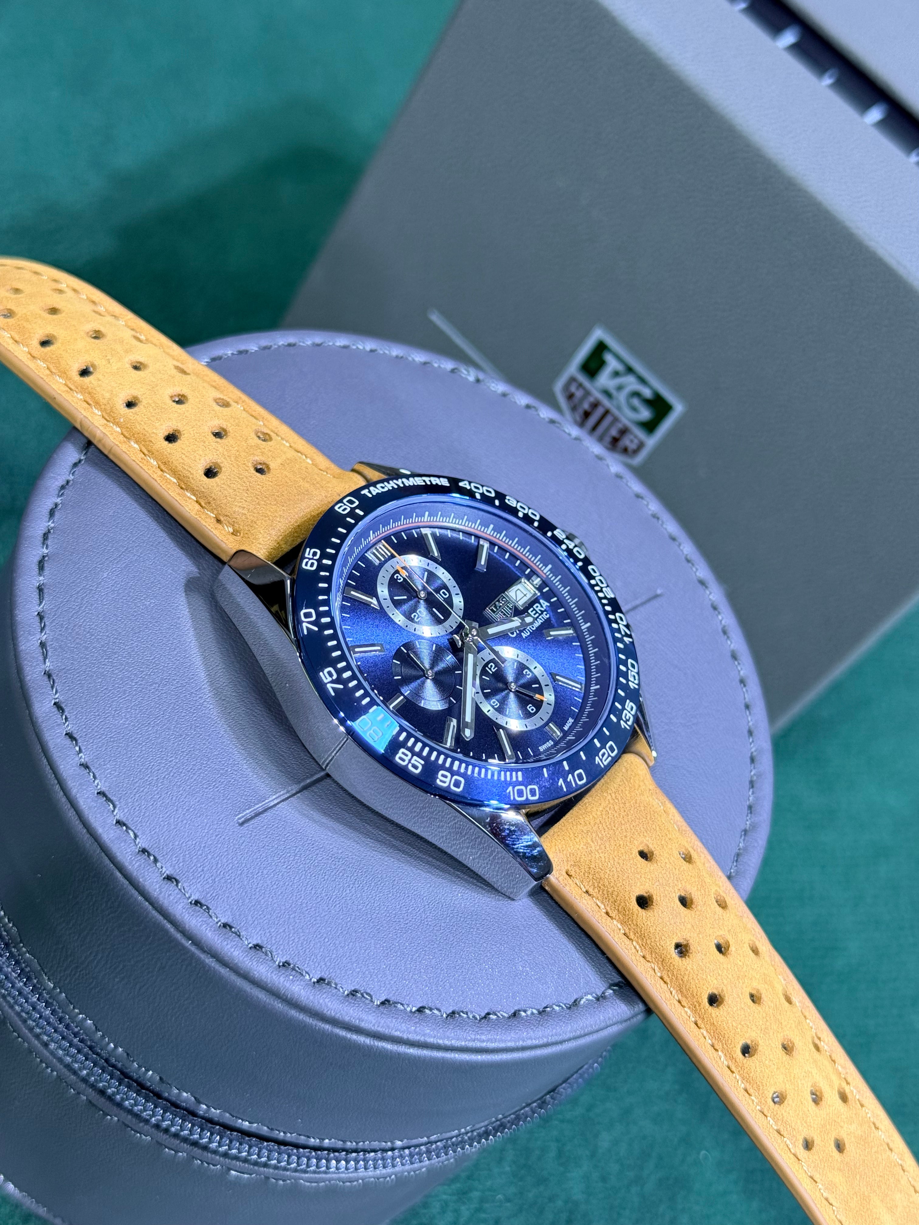 TAG Heuer - Carrera