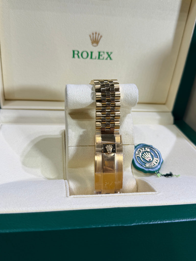 Rolex - GMT-Master II