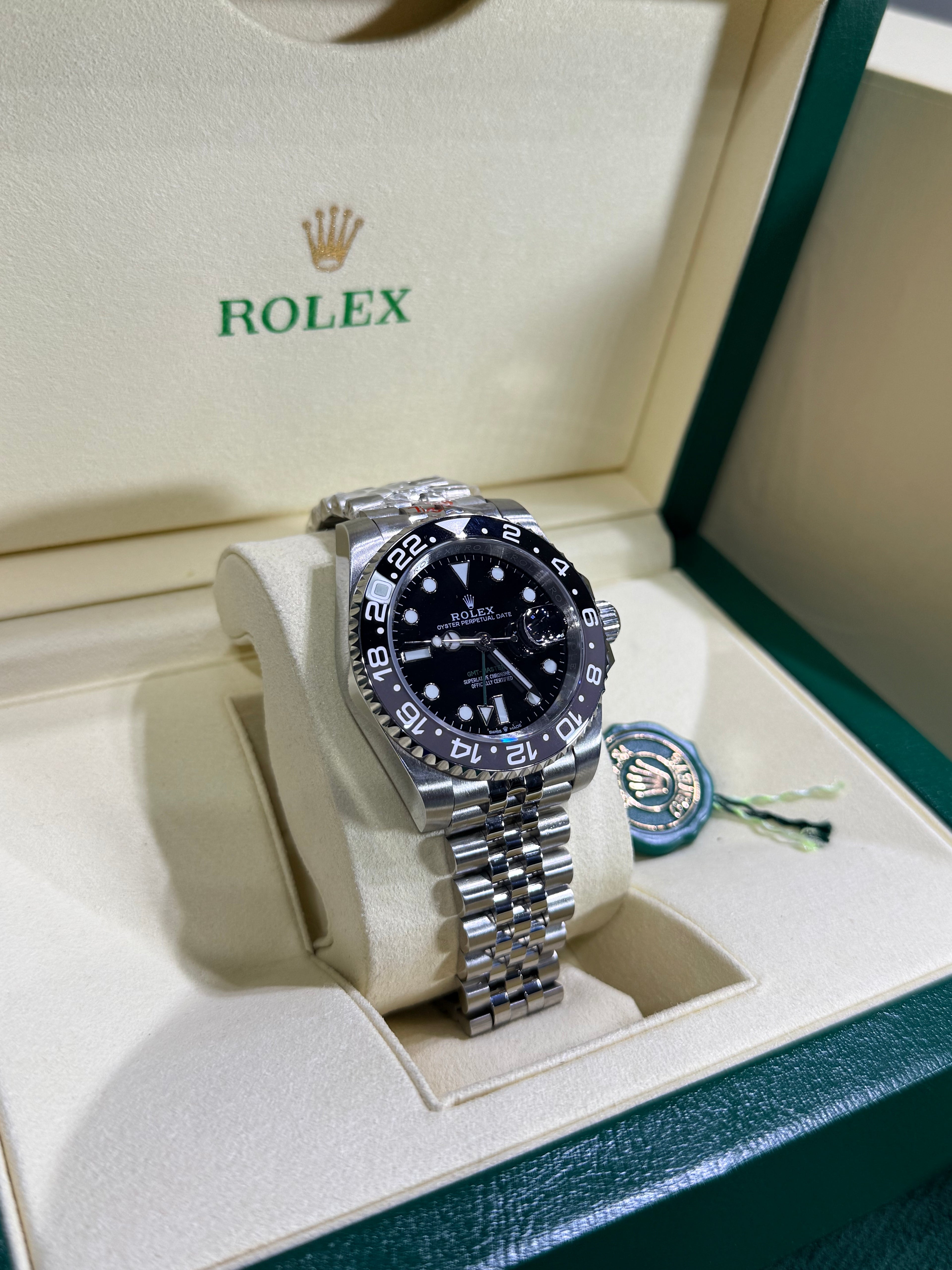 Rolex - GMT-Master II / Bruce Wayne / Jubilee
