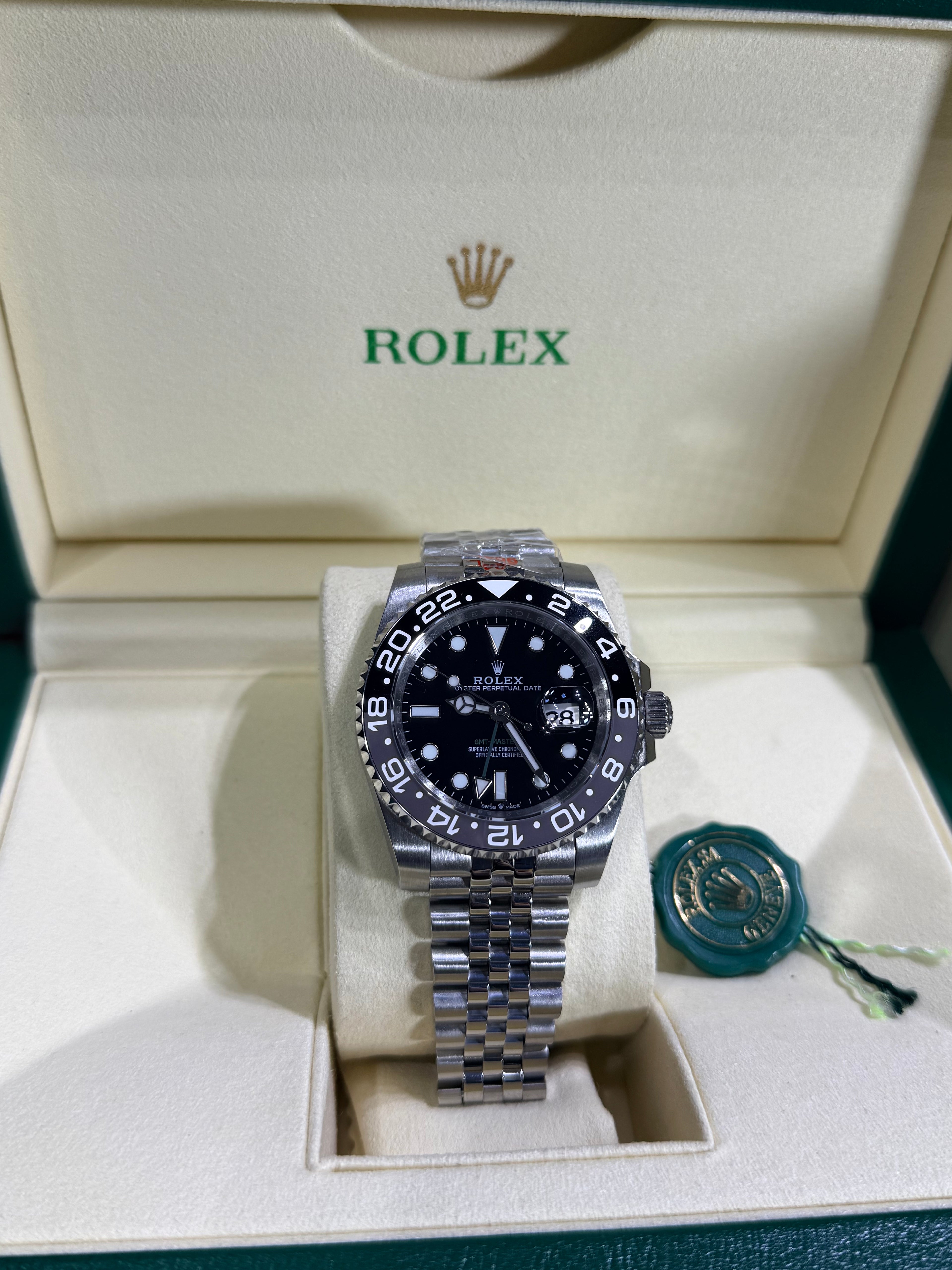 Rolex - GMT-Master II / Bruce Wayne / Jubilee