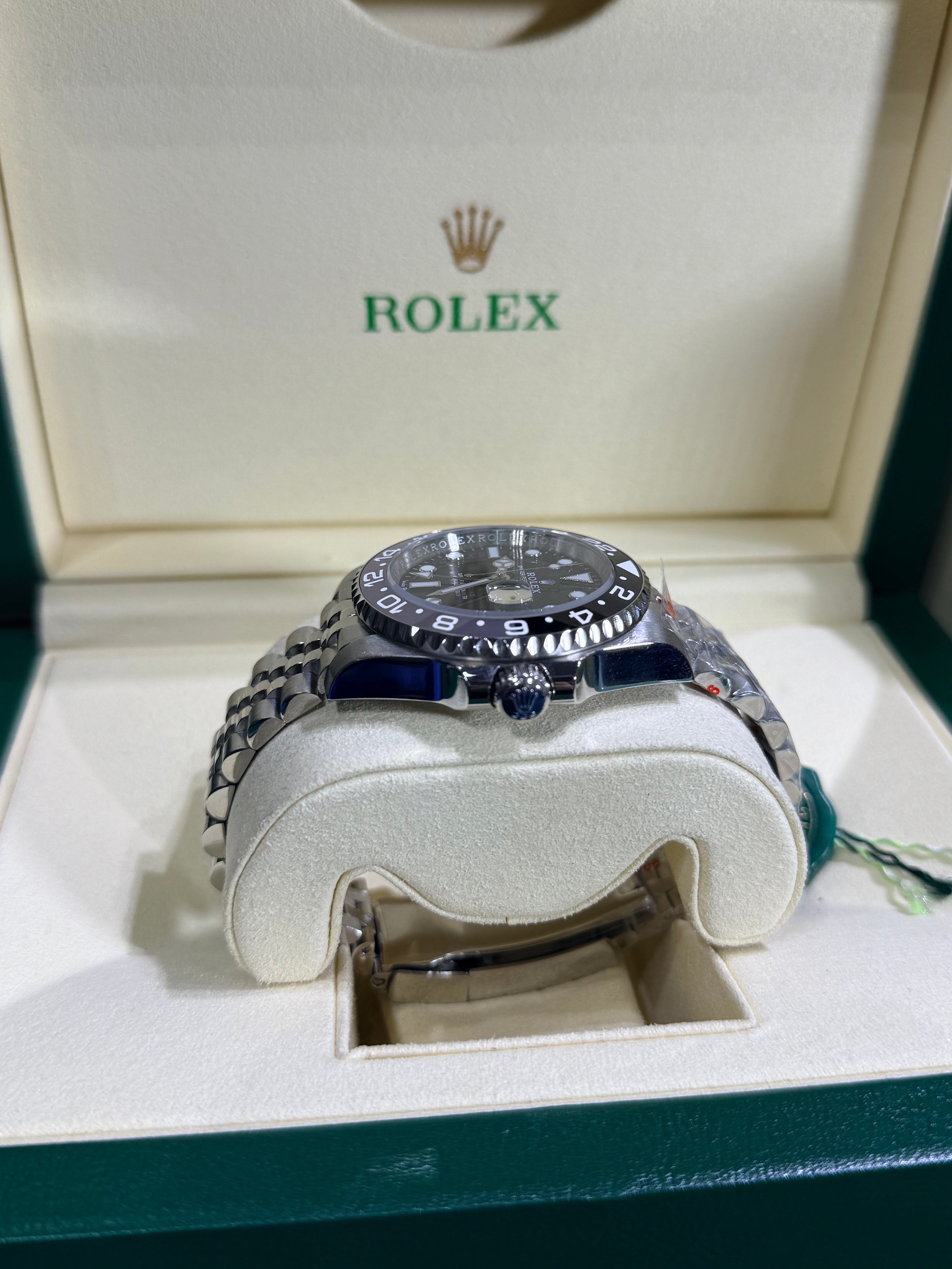 Rolex - GMT-Master II / Bruce Wayne / Jubilee