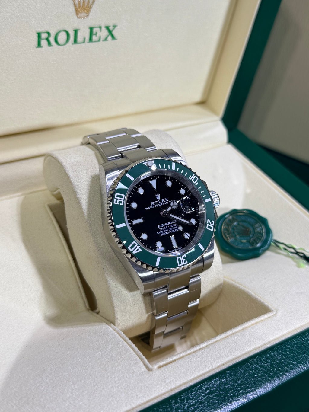 Rolex - Submariner Date / Starbucks