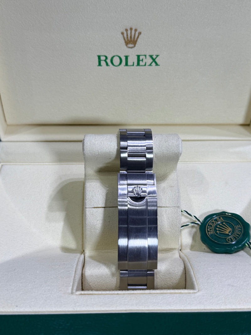 Rolex - Submariner Date / Starbucks