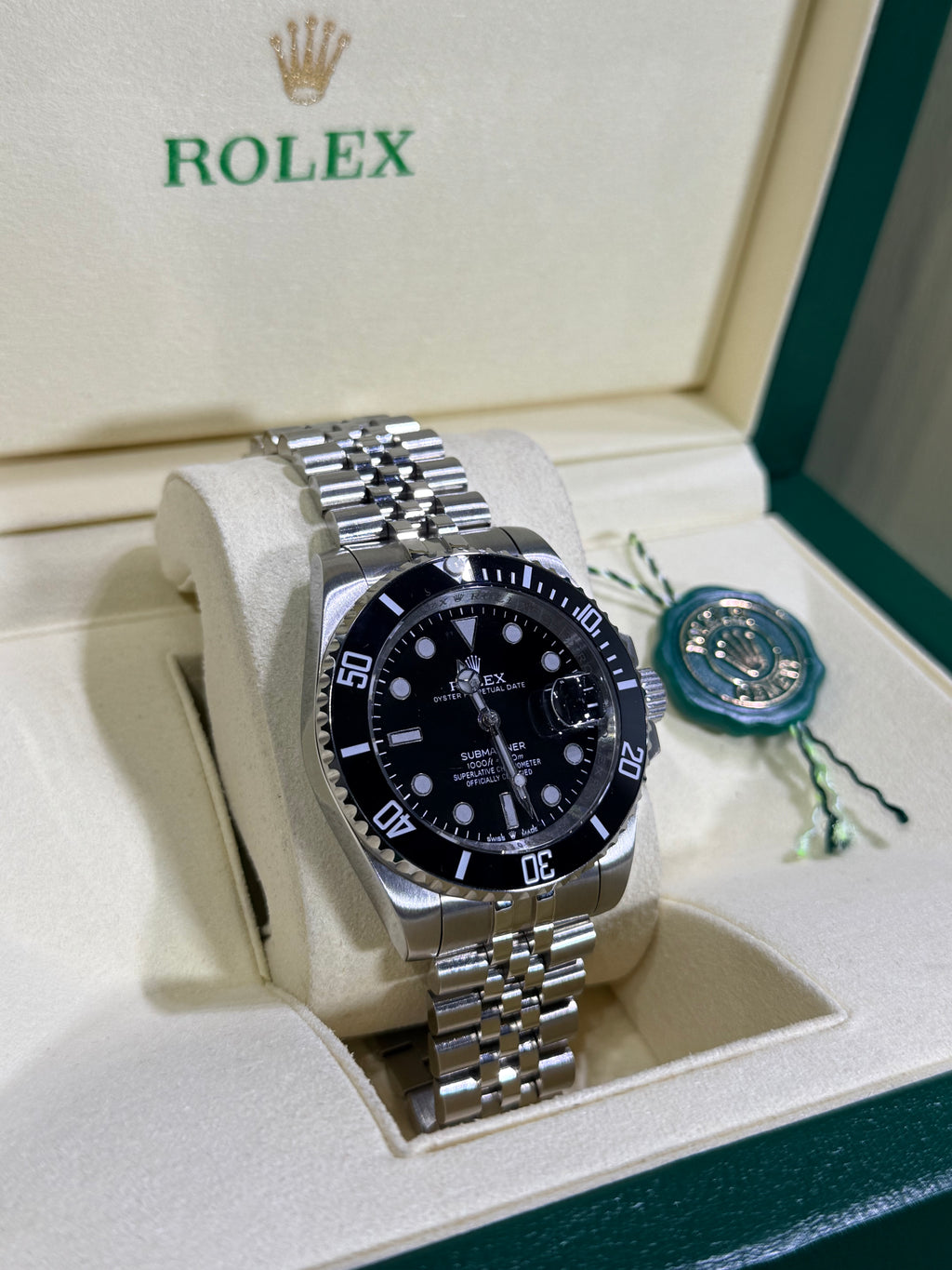 Rolex - Submariner Date / Jubilee