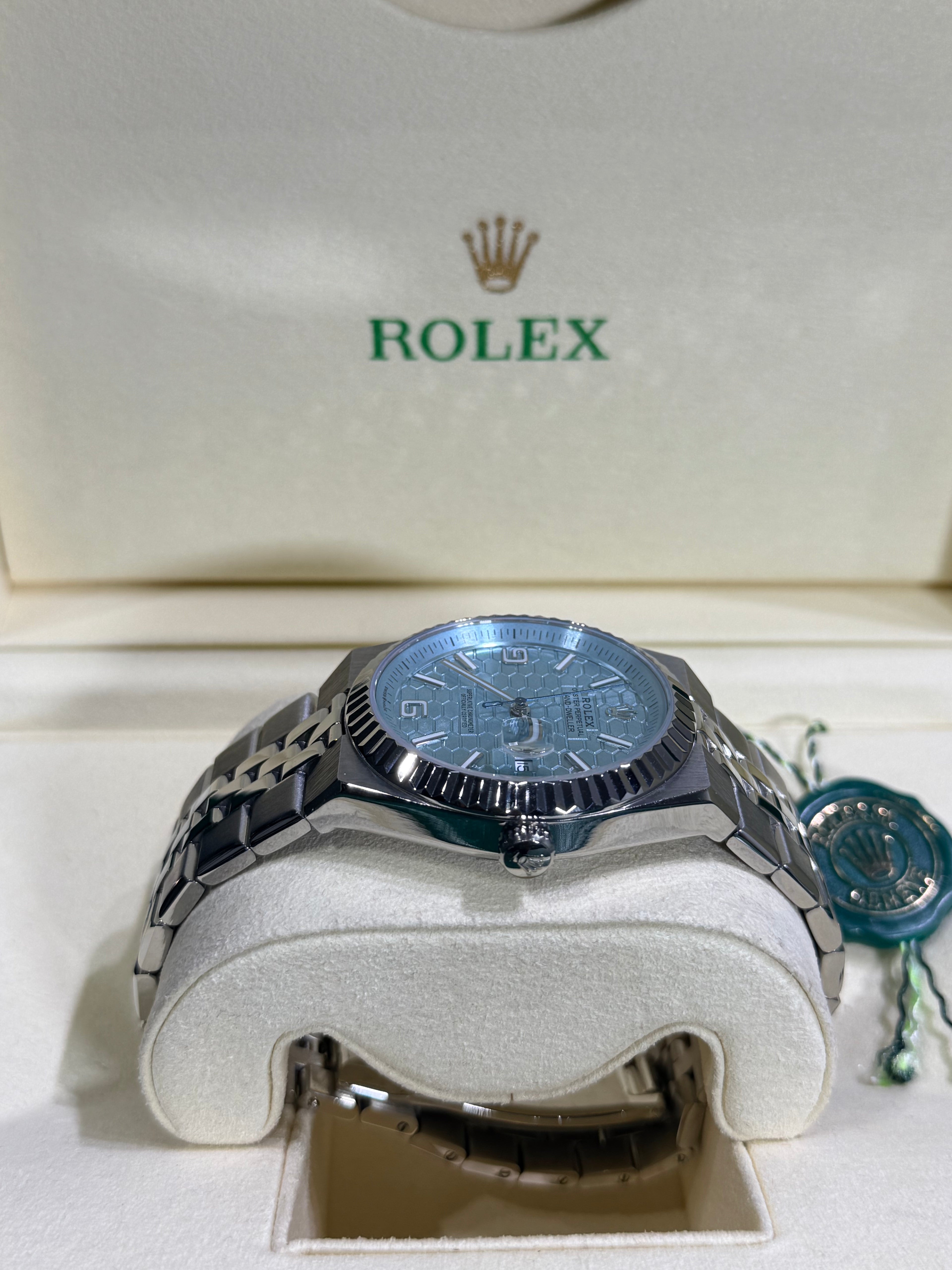 Rolex - Land-Dweller 40