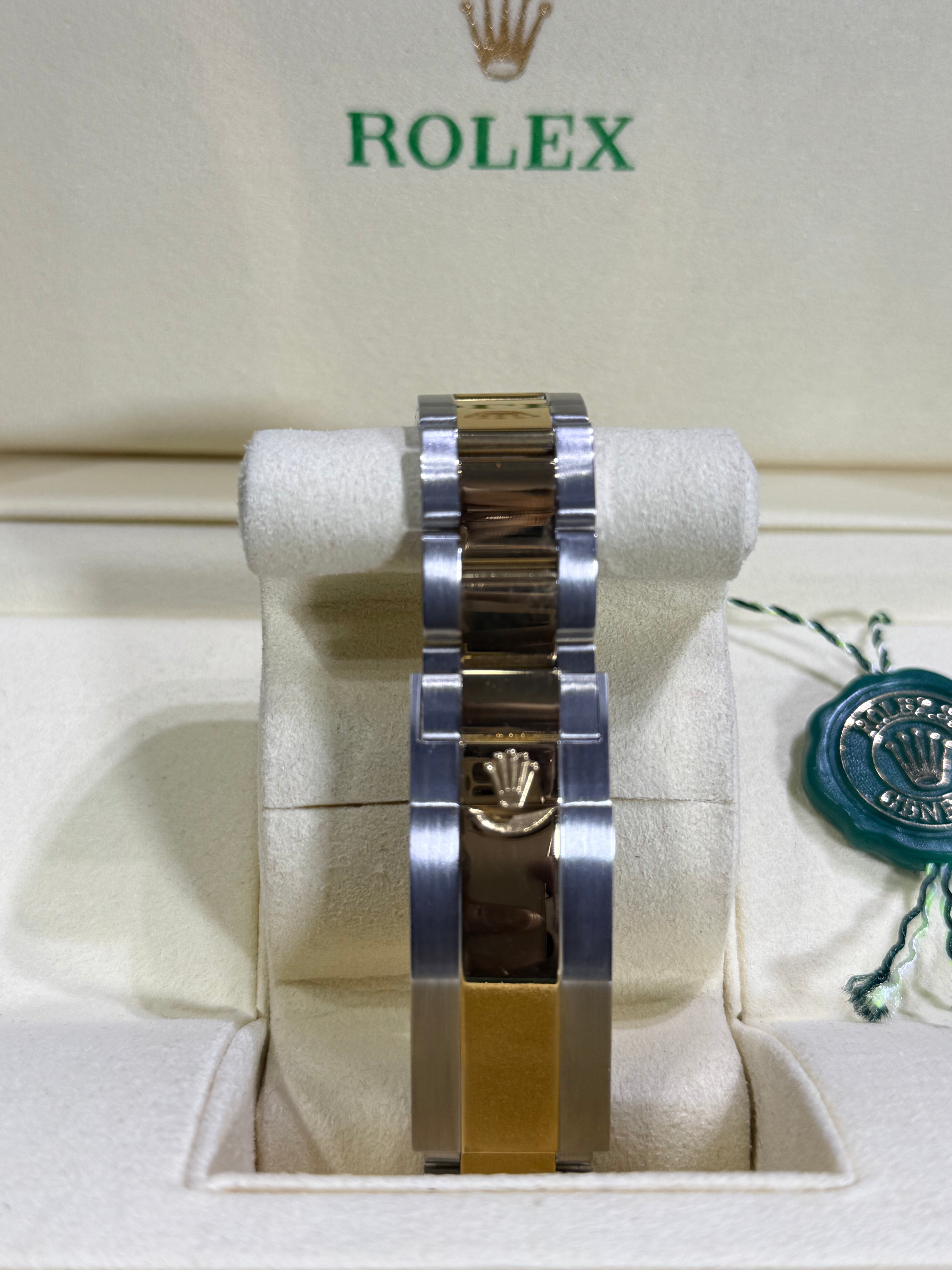 Rolex - Cosmograph Daytona