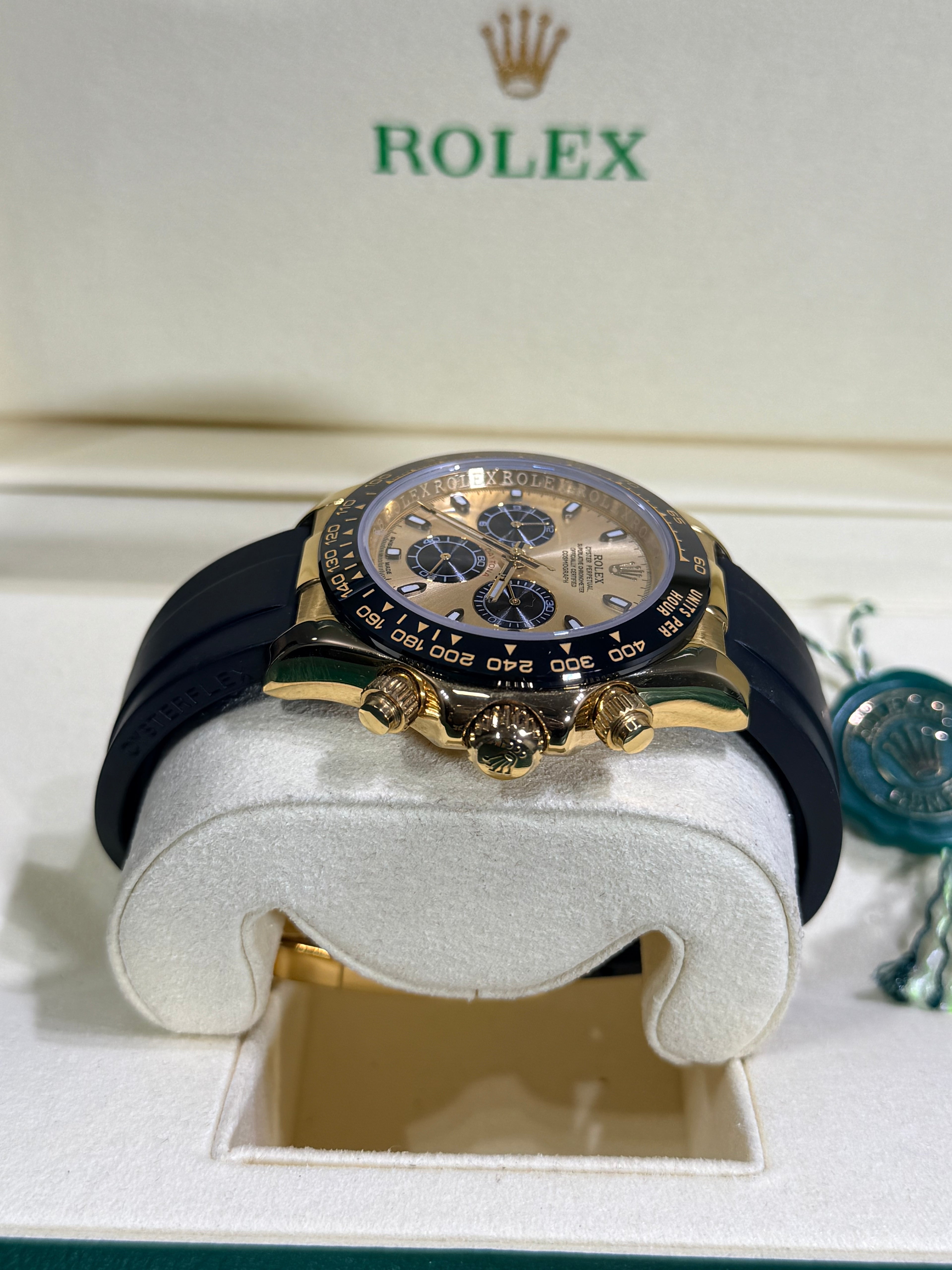 Rolex - Cosmograph Daytona