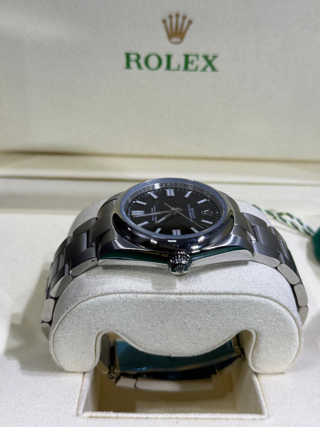 Rolex - Oyster Perpetual / Preto