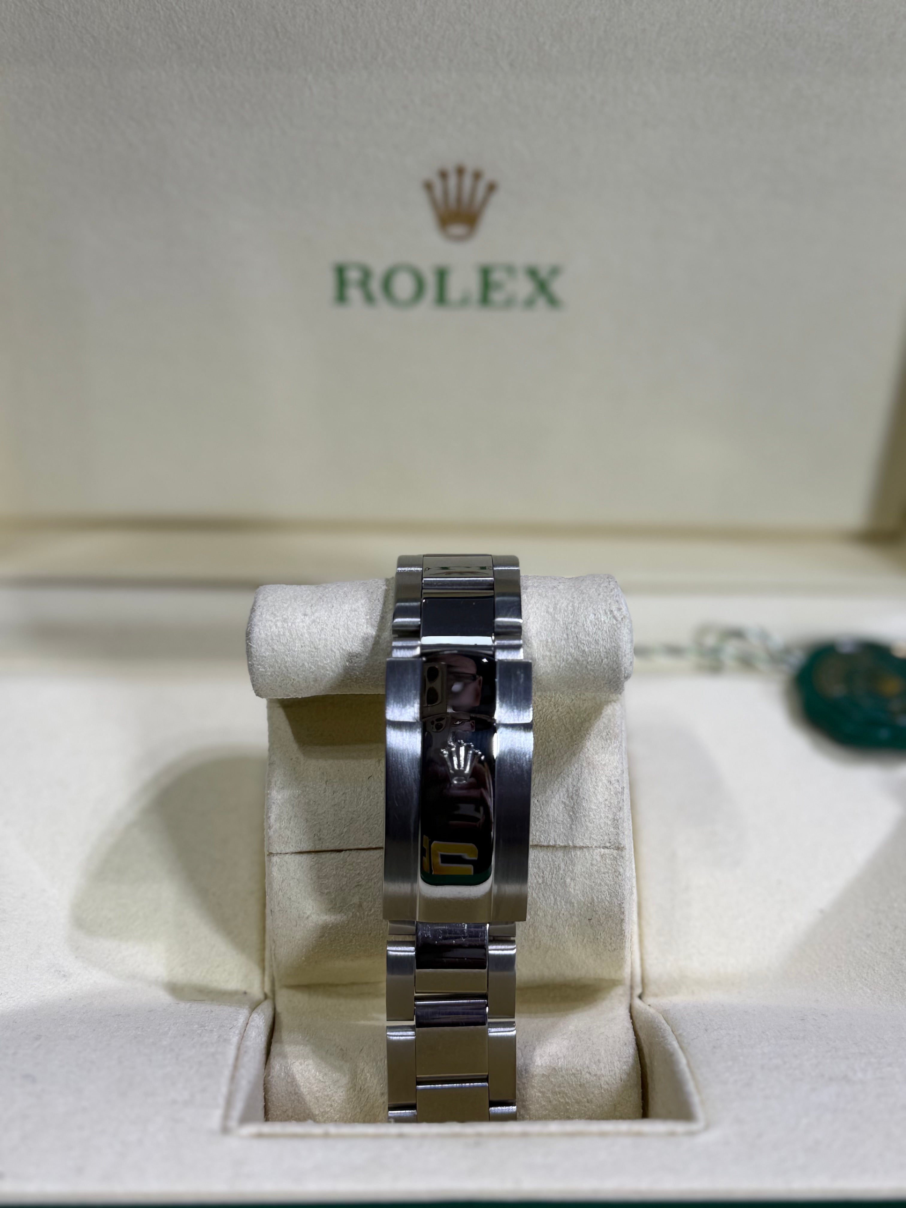 Rolex - Oyster Perpetual / Amarelo