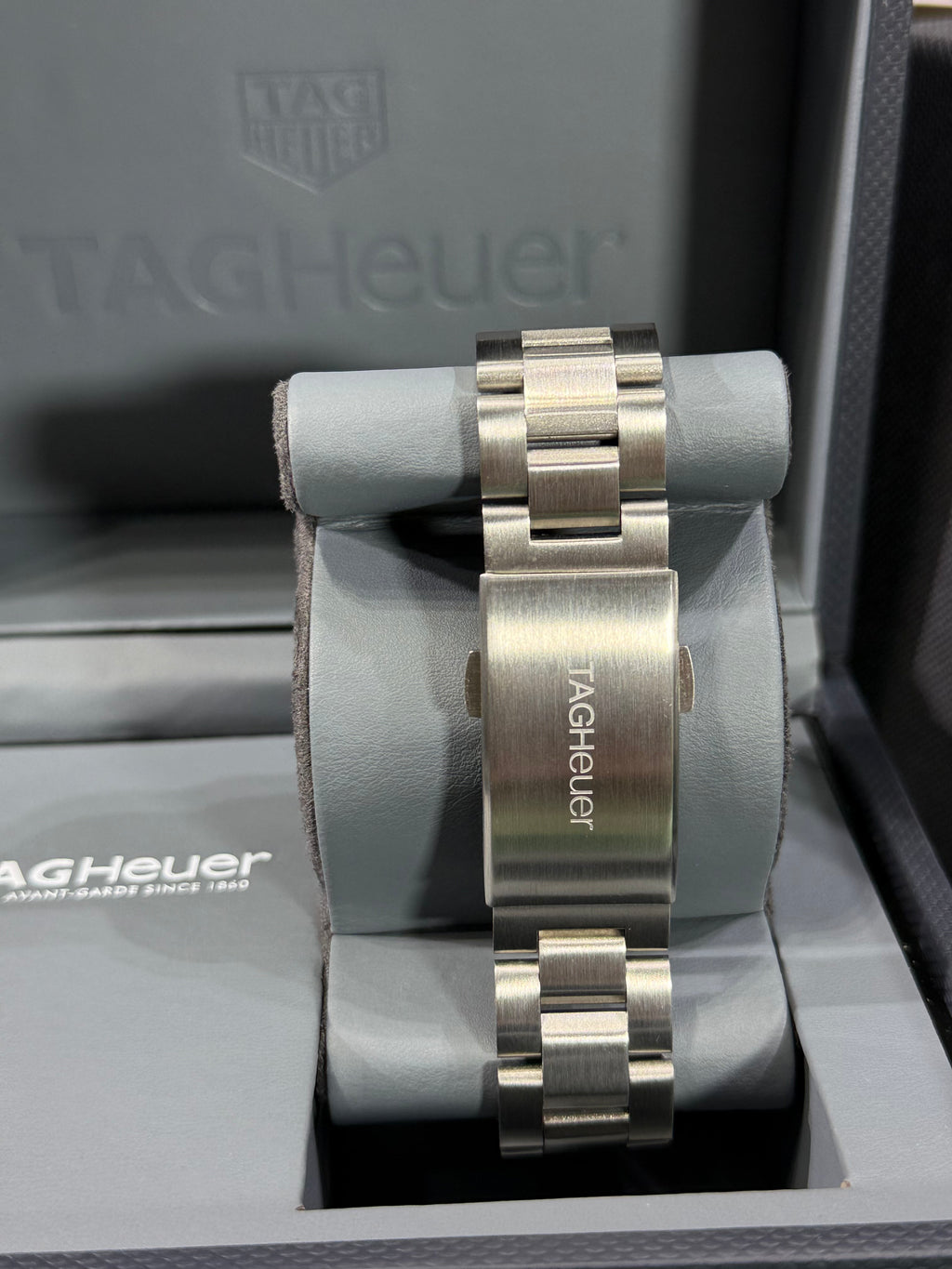 TAG Heuer - Aquaracer Professional 300 GMT