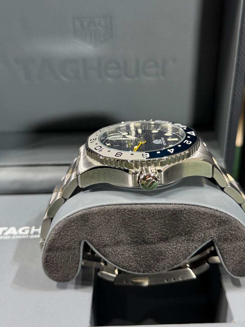 TAG Heuer - Aquaracer Professional 300 GMT