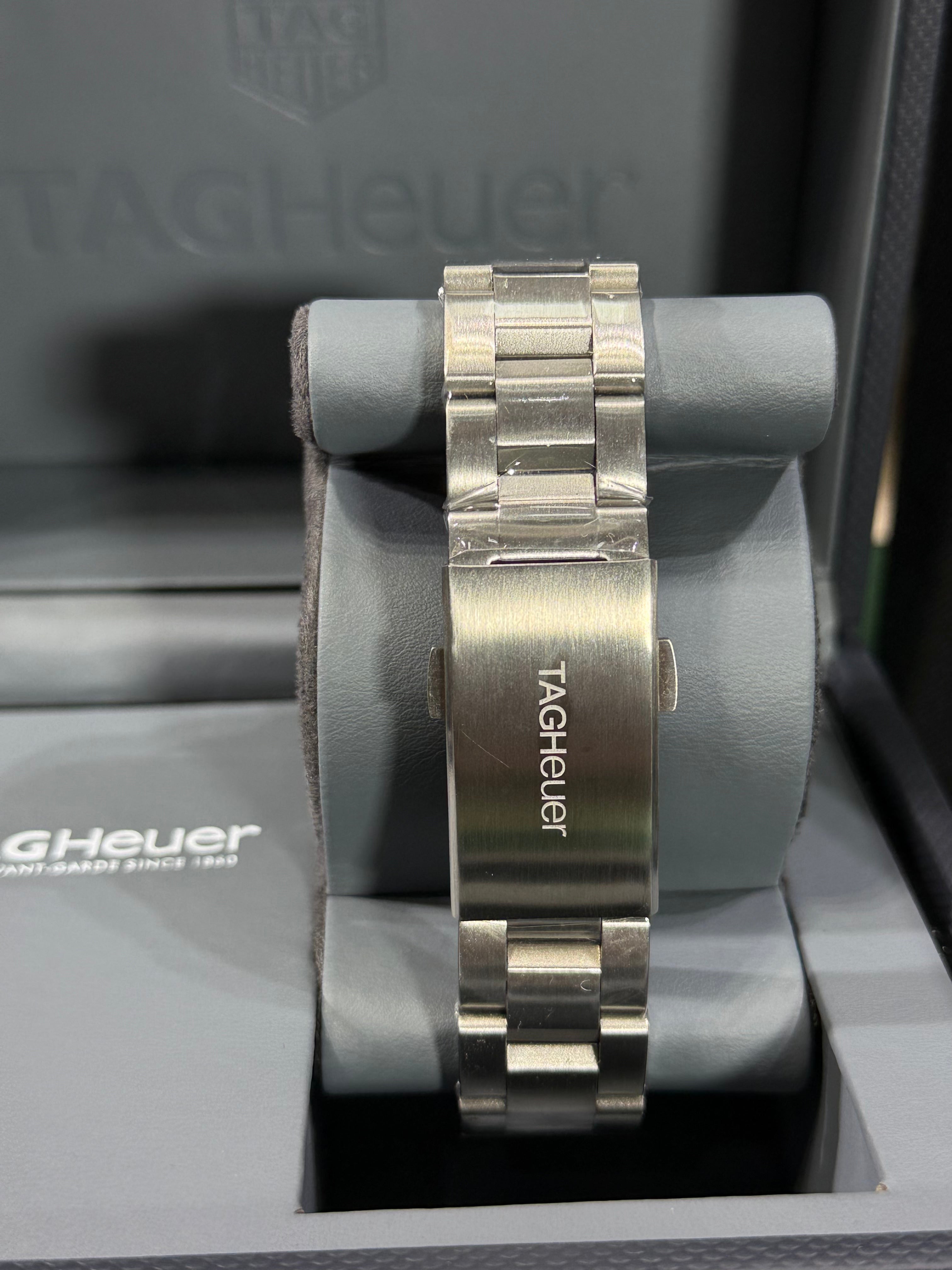 TAG Heuer - Aquaracer Professional 300