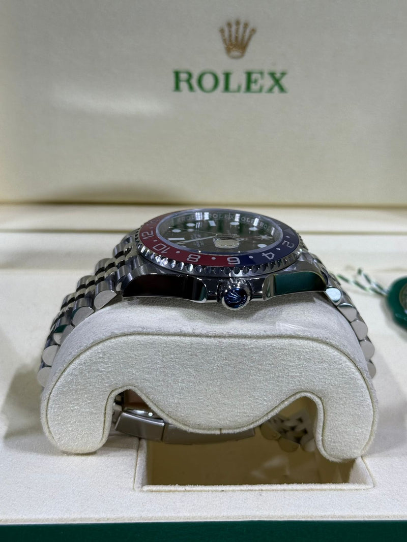 Rolex - GMT-Master II Pepsi