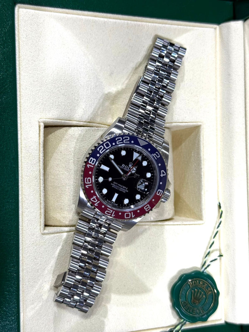 Rolex - GMT-Master II Pepsi